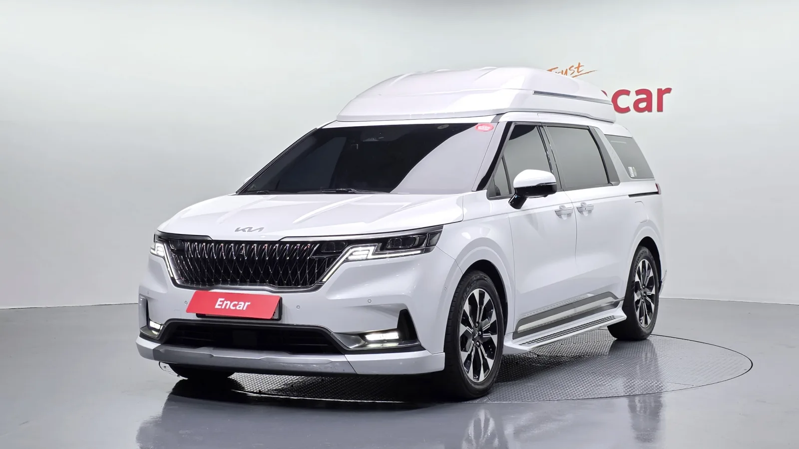 2023 Kia Carnival