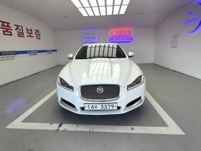 2015 Jaguar XF