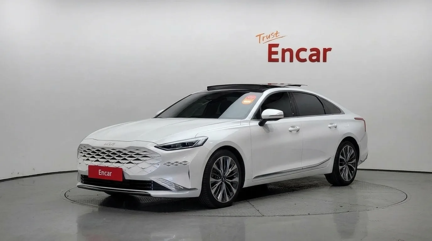 2022 Kia K8