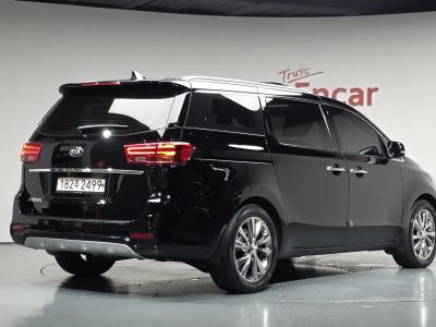 2020 Kia Carnival