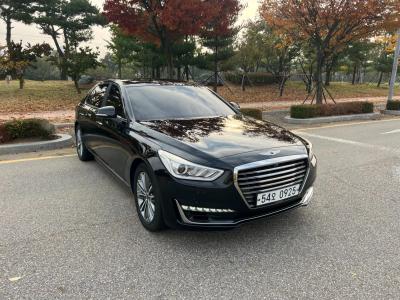 2016 Genesis EQ900