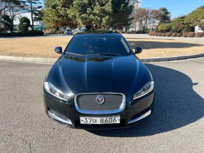 2014 Jaguar XF