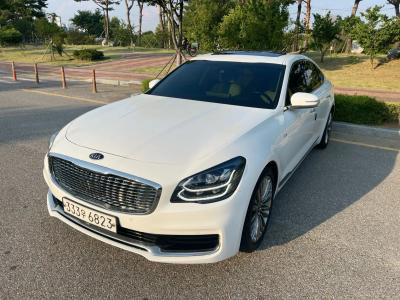 2020 Kia K9