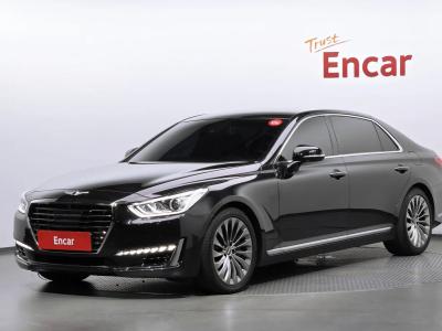 2018 Genesis EQ900