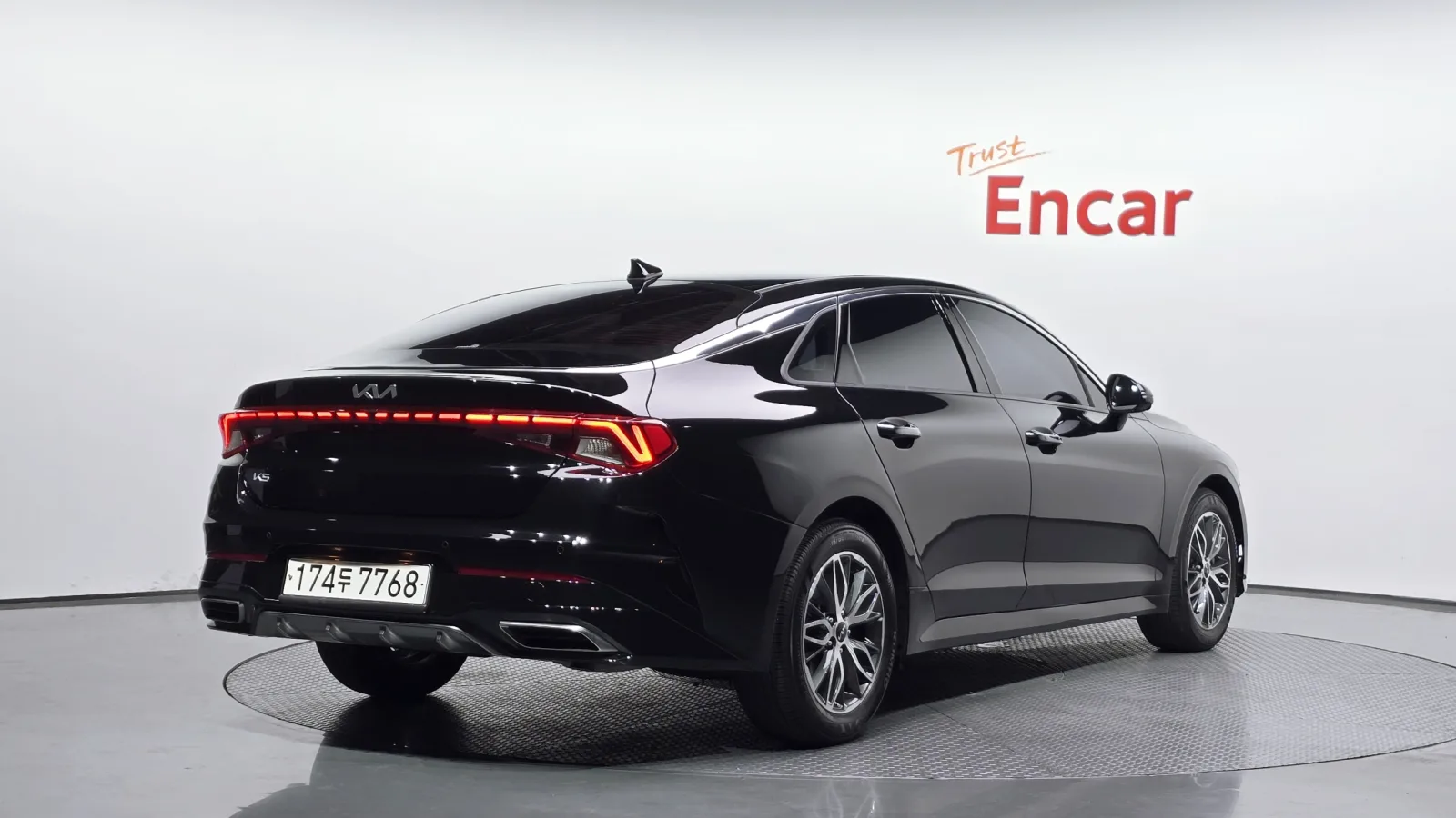 2023 Kia K5