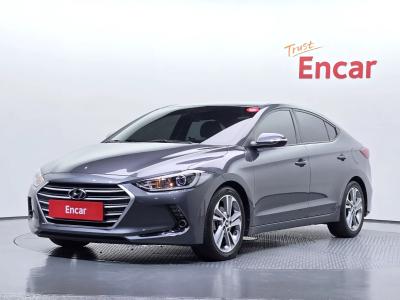 2018 Hyundai Elantra