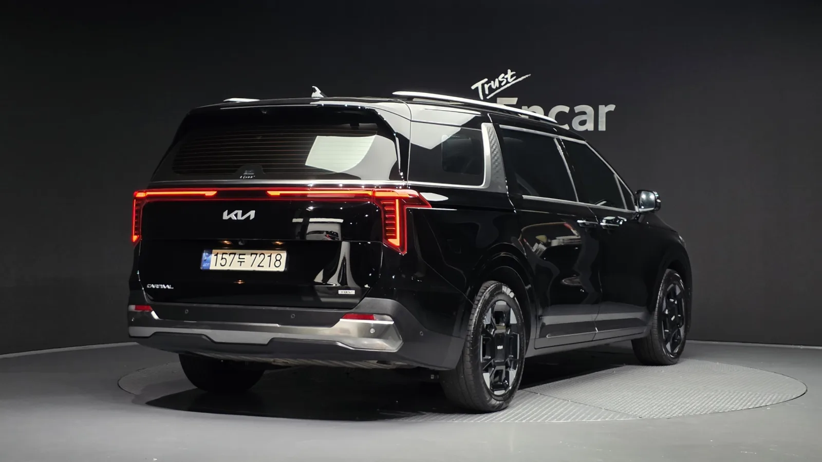 2025 Kia Carnival