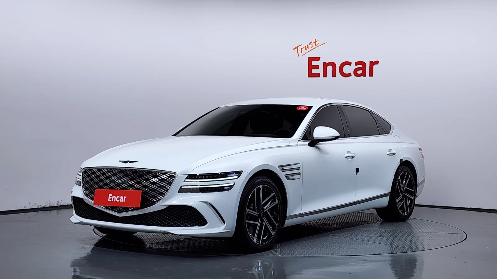 2025 Genesis G80