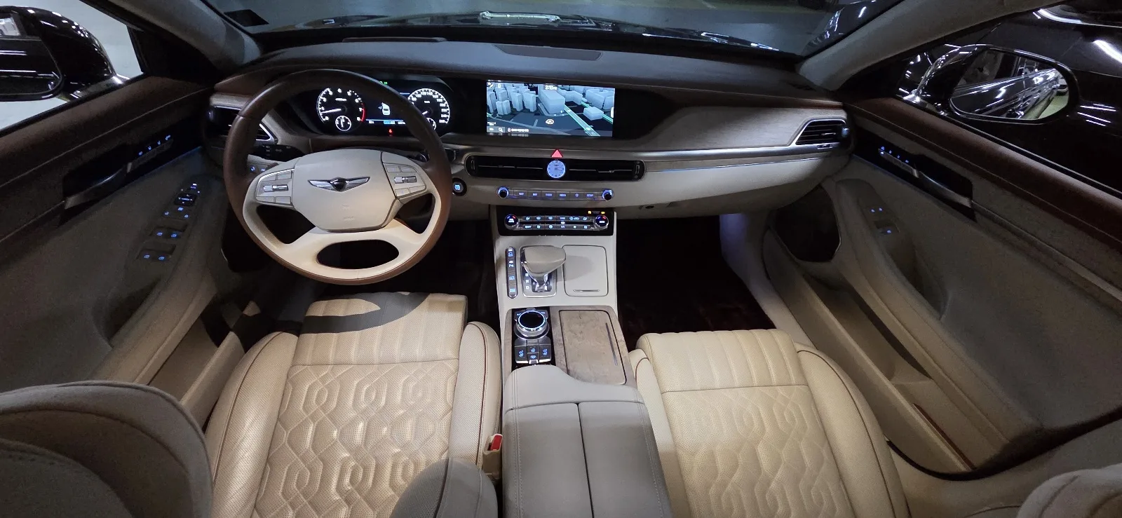 2020 Genesis G90