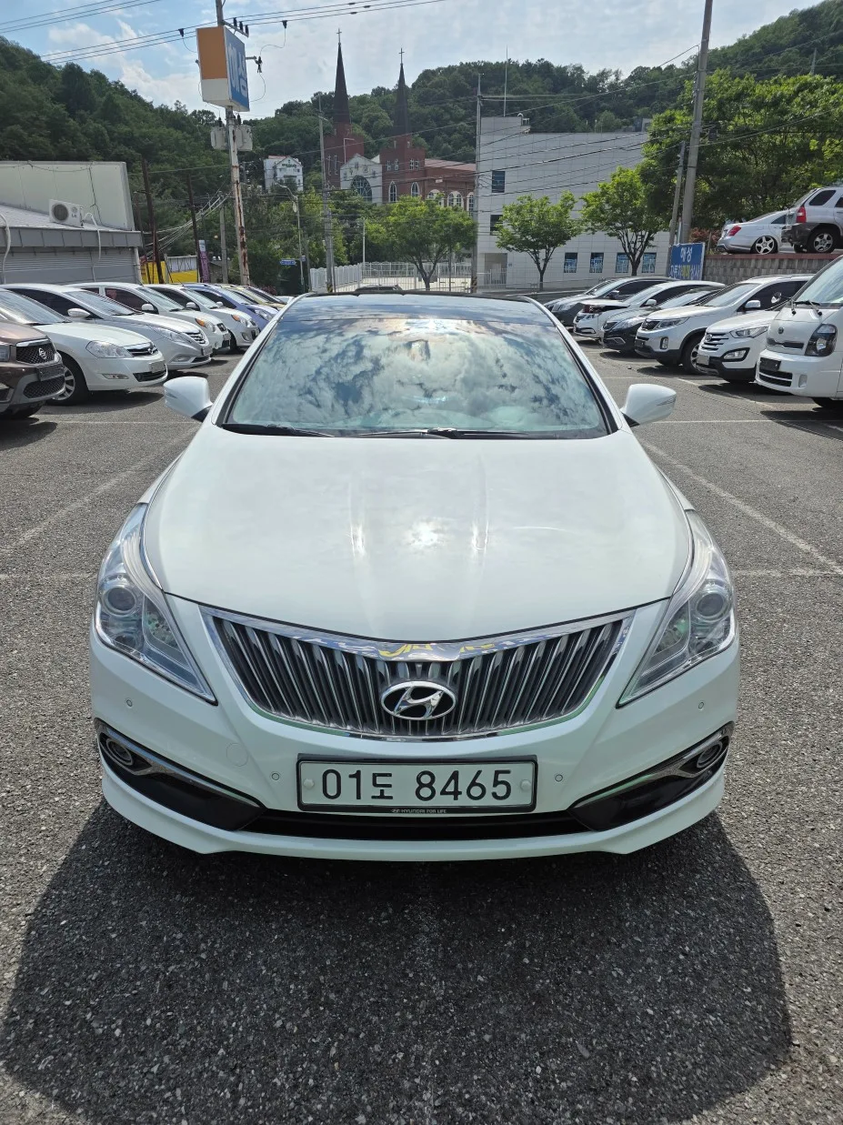 2015 Hyundai Grandeur