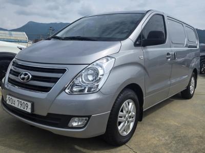 2017 Hyundai Starex