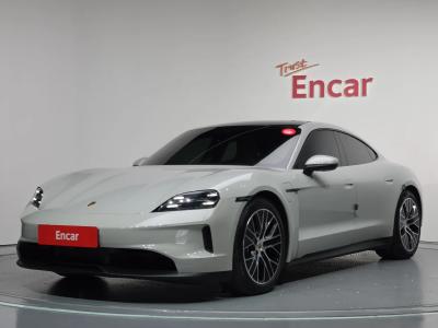 2025 Porsche Taycan
