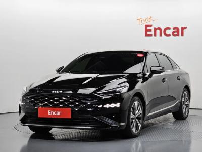 2022 Kia K8