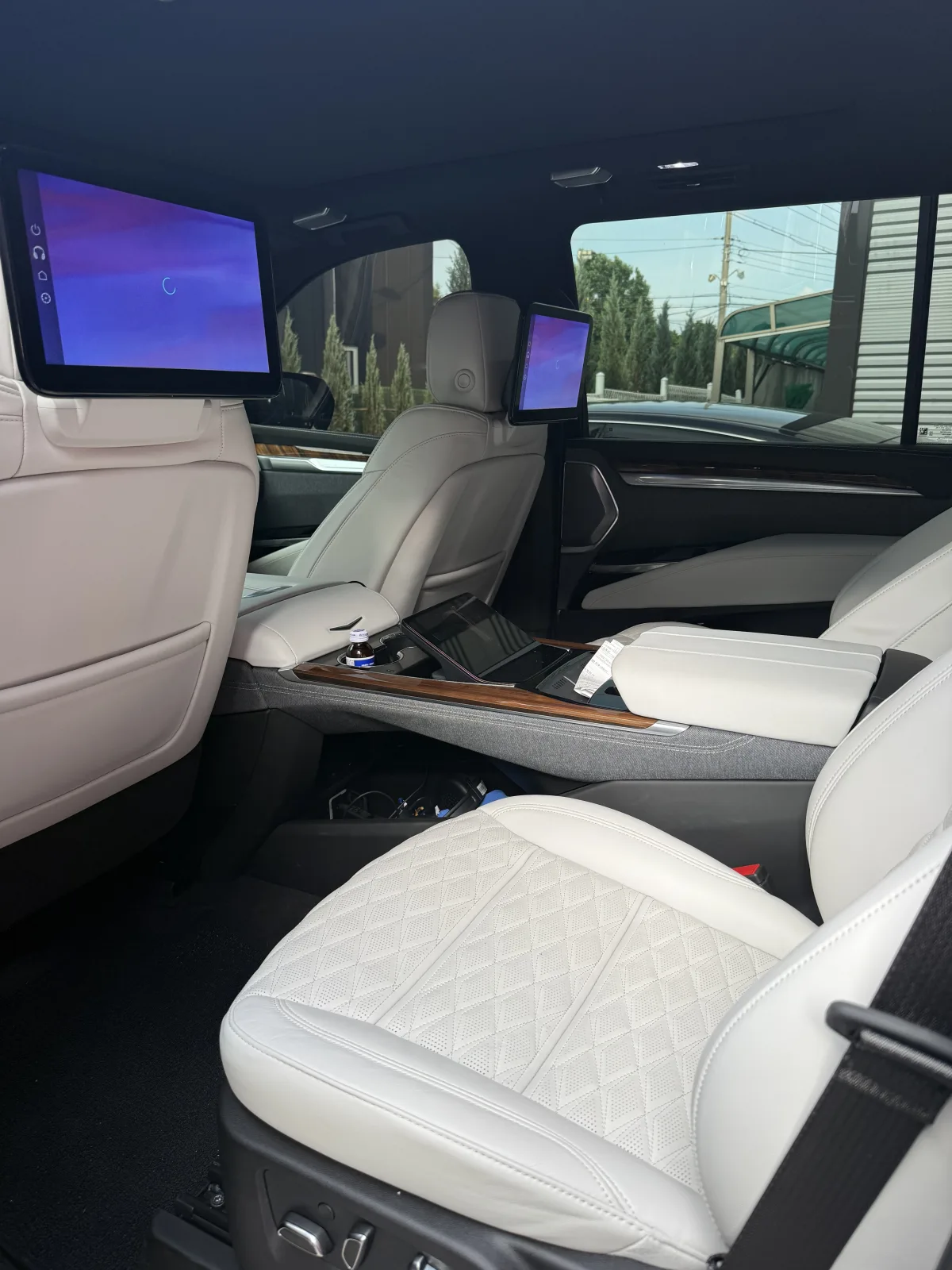 2025 Cadillac Escalade