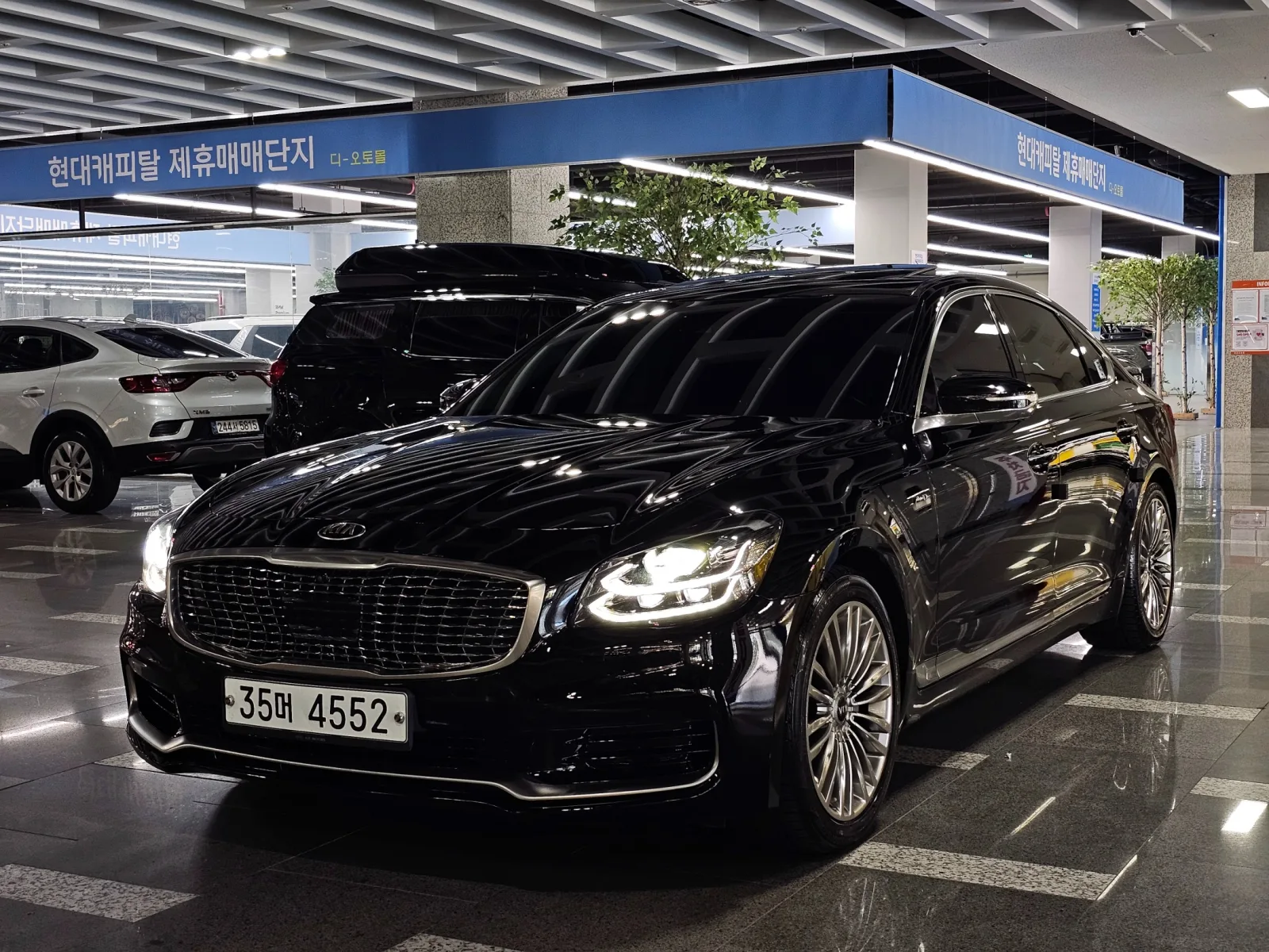 2019 Kia K9