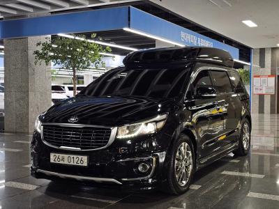 2017 Kia Carnival