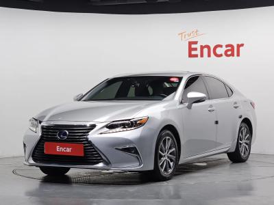 2016 Lexus ES