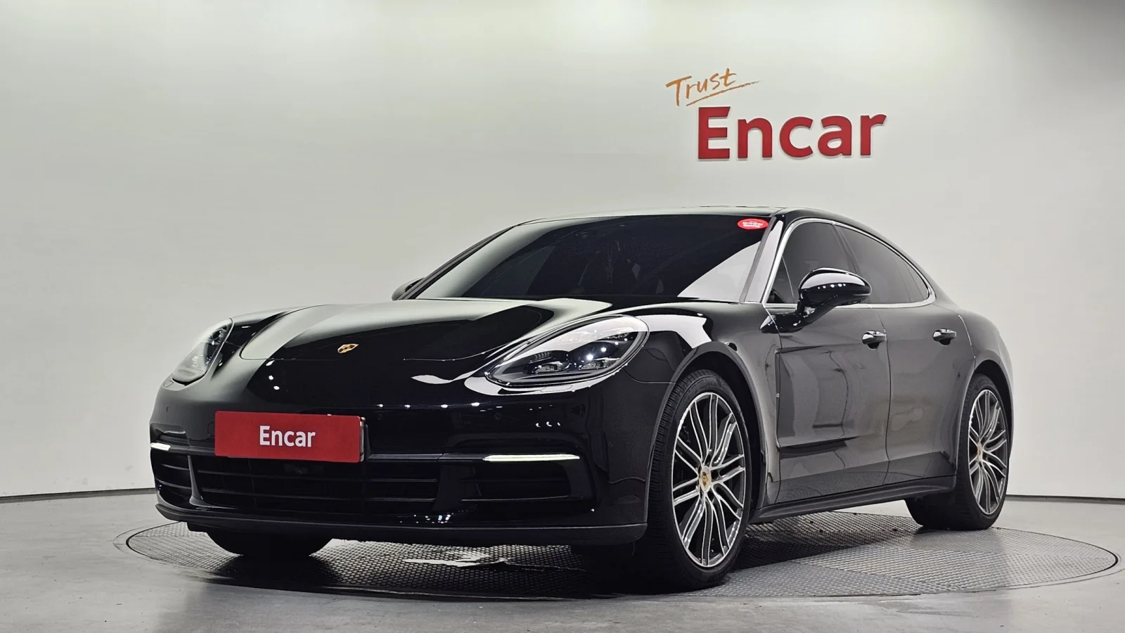 2020 Porsche Panamera