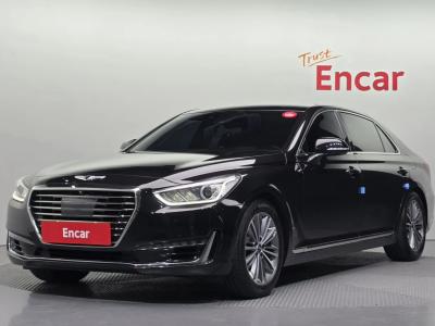2018 Genesis EQ900