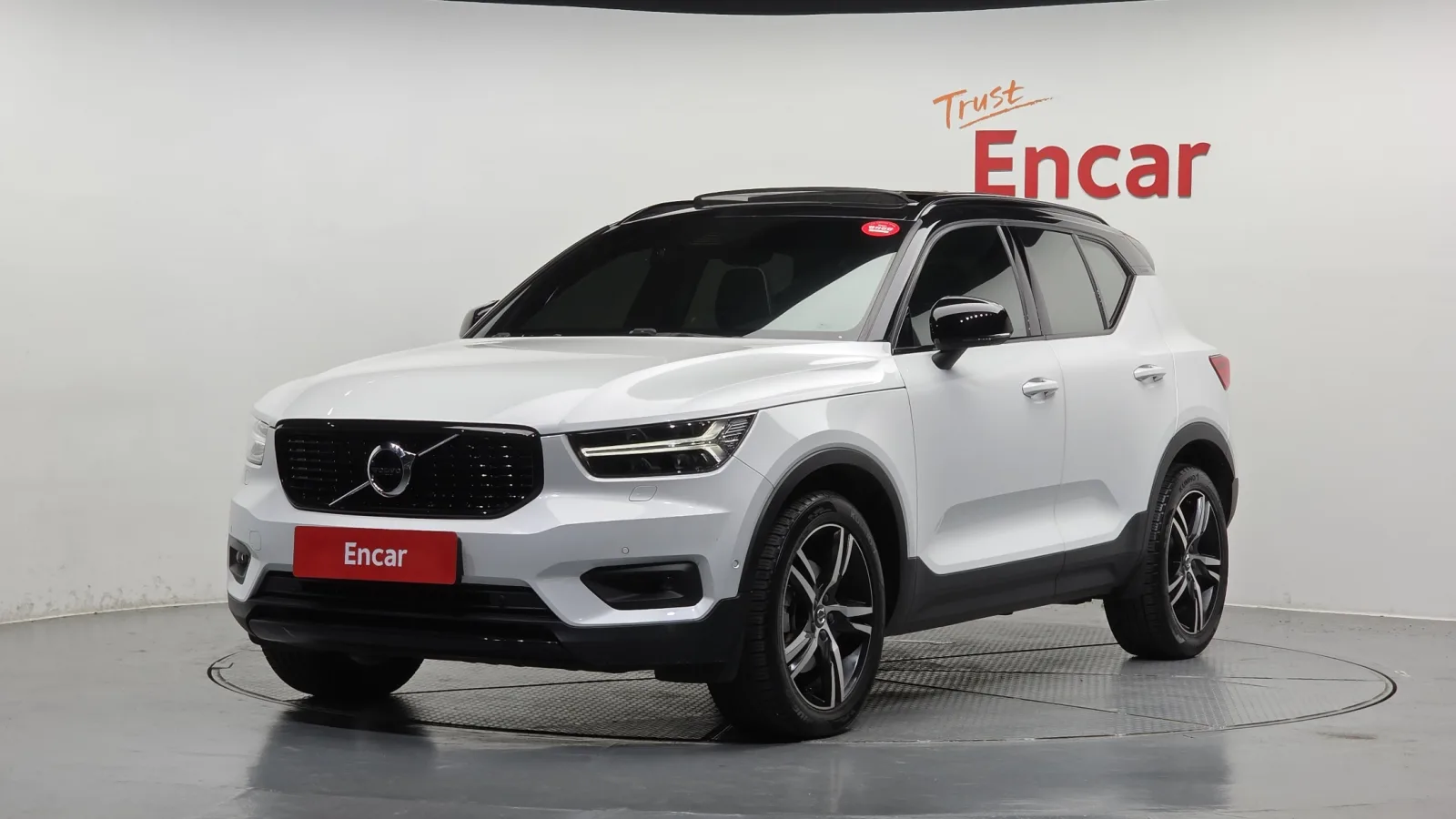 2019 Volvo XC40