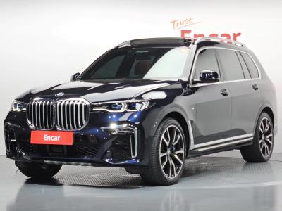 2021 BMW X7
