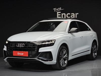 2022 Audi Q8