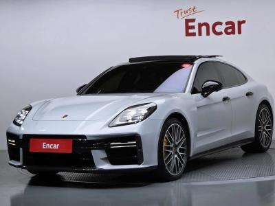 2025 Porsche Panamera
