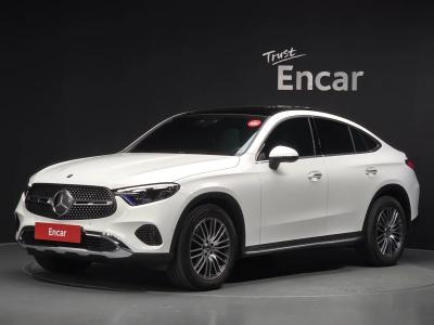 2025 Mercedes-Benz GLC-Class