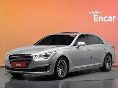 2016 Genesis EQ900