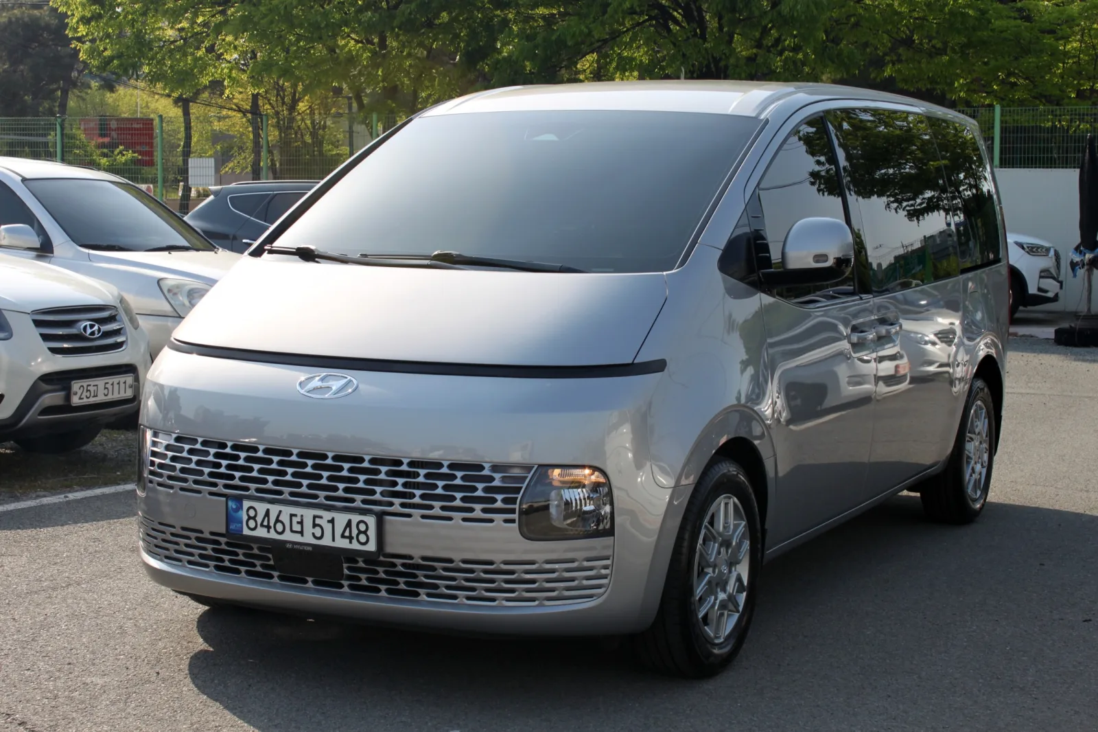 2023 Hyundai Staria