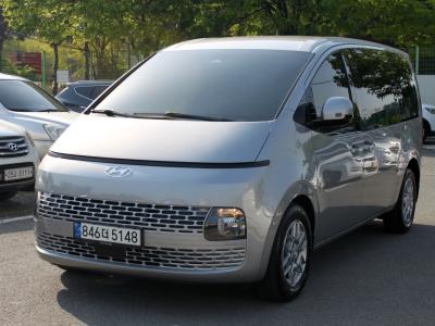 2023 Hyundai Staria