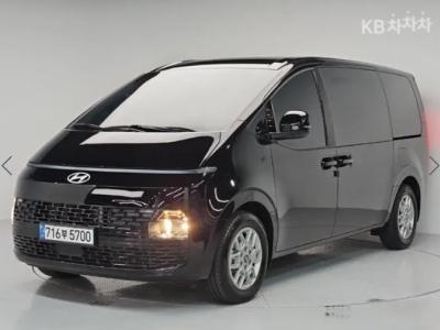 2025 Hyundai Staria
