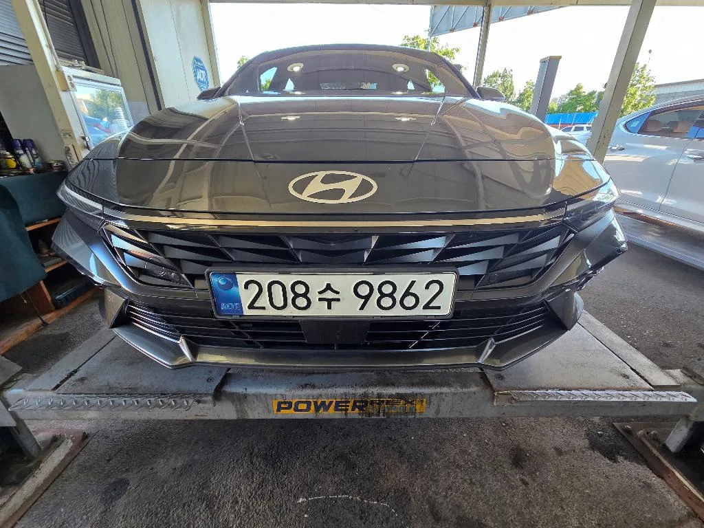 2024 Hyundai Elantra