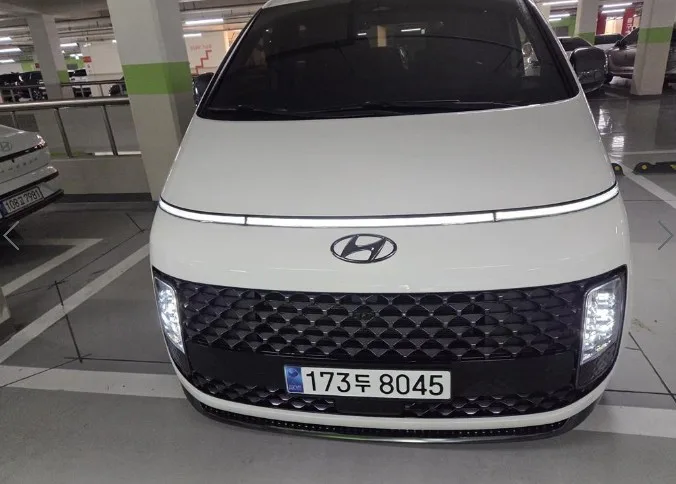 2022 Hyundai Staria