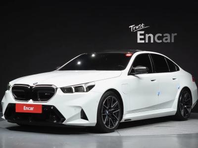 2025 BMW M5