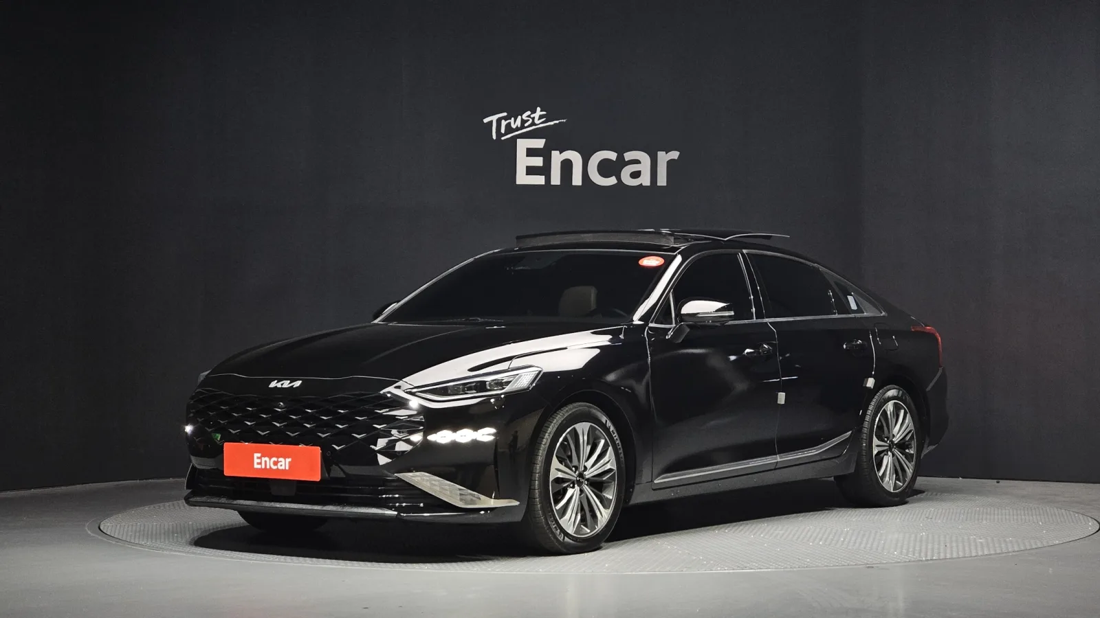 2022 Kia K8