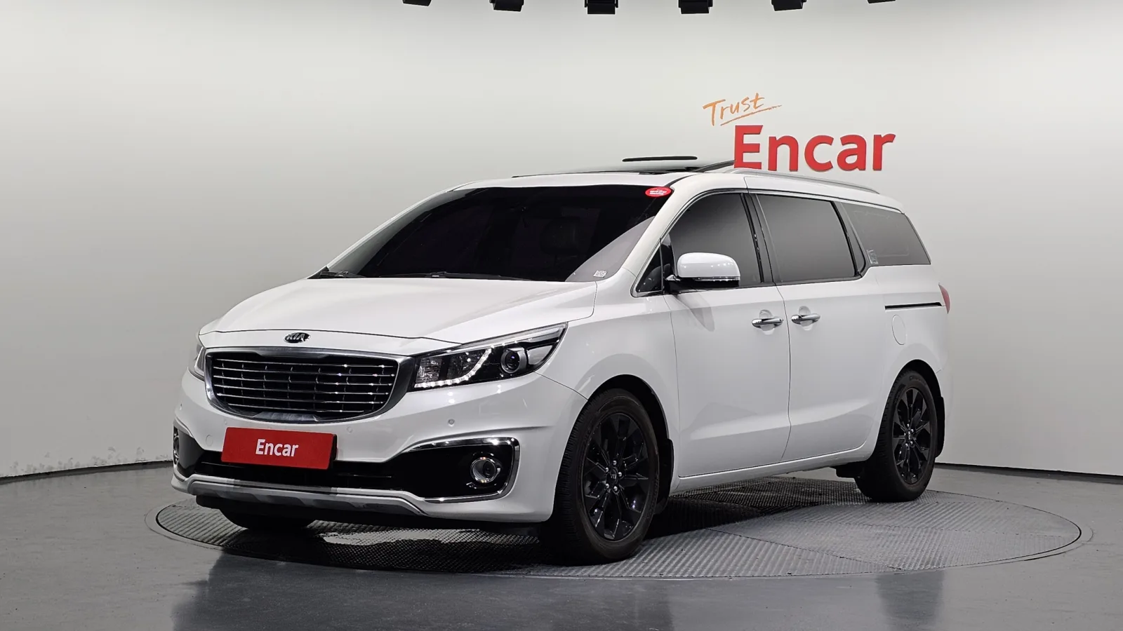 2016 Kia Carnival