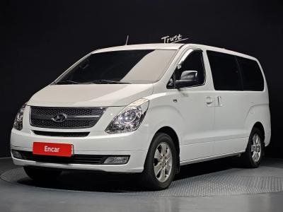 2012 Hyundai Starex