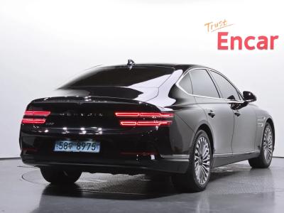 2022 Genesis G80