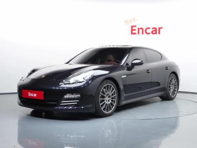 2013 Porsche Panamera