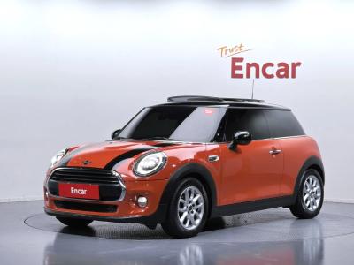 2019 MINI Cooper