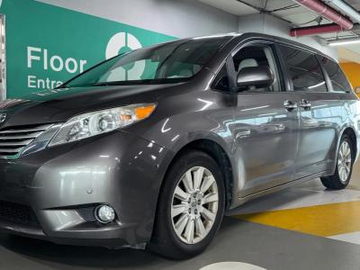 2014 Toyota Sienna