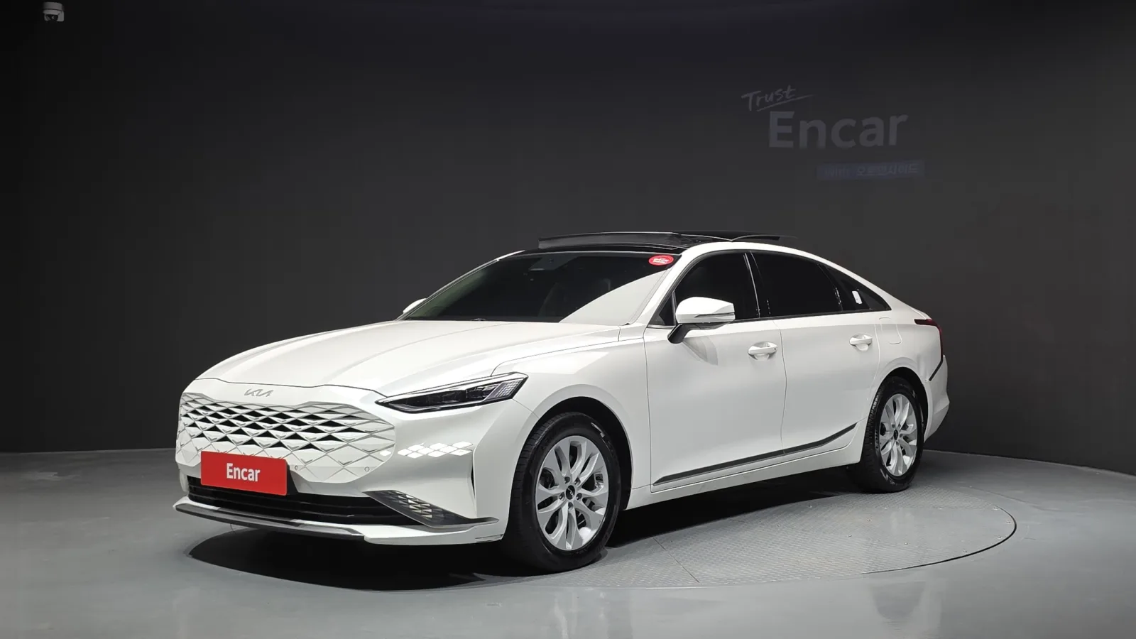 2023 Kia K8