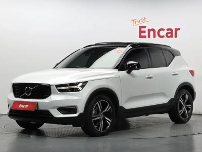 2020 Volvo XC40