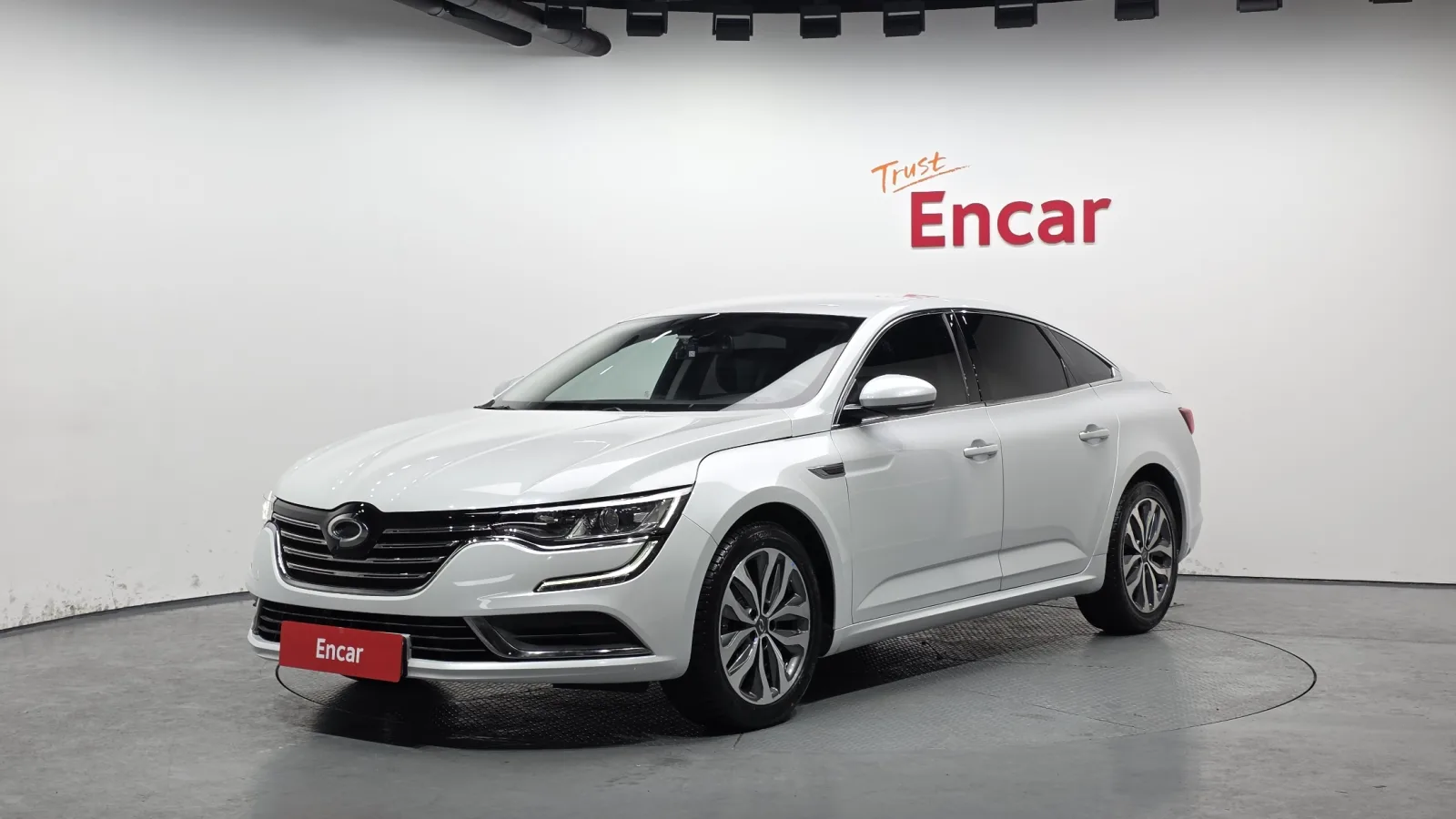 2017 Renault Korea SM6
