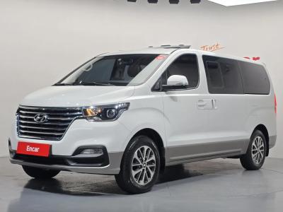 2019 Hyundai Starex