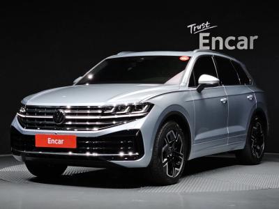 2026 Volkswagen Touareg