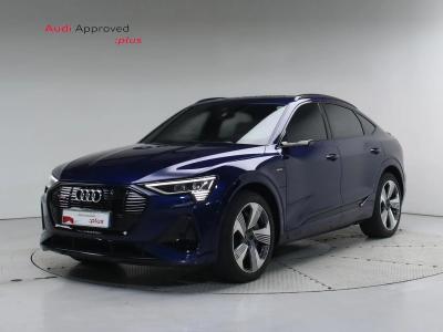2022 Audi e-tron