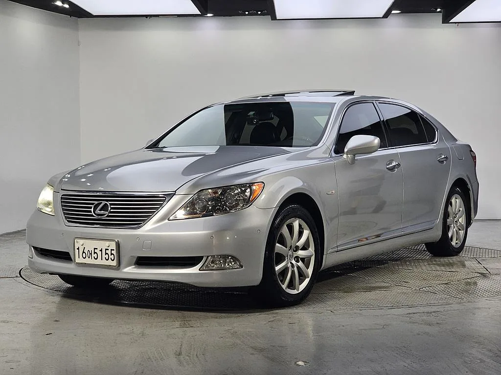 2009 Lexus LS