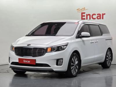 2015 Kia Carnival